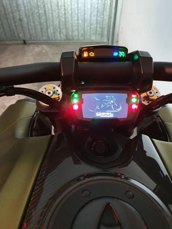 Ducati Diavel 1260 Lamborghini (2021) (3)