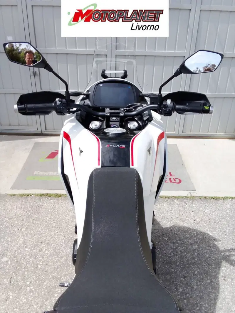 Moto Morini X-Cape 700 (2025 - 26) (6)