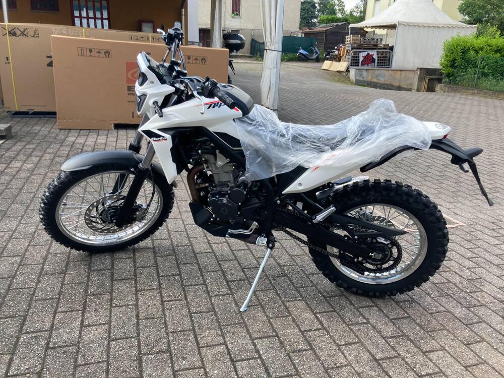 Betamotor Alp 4.0 (2024 - 25)