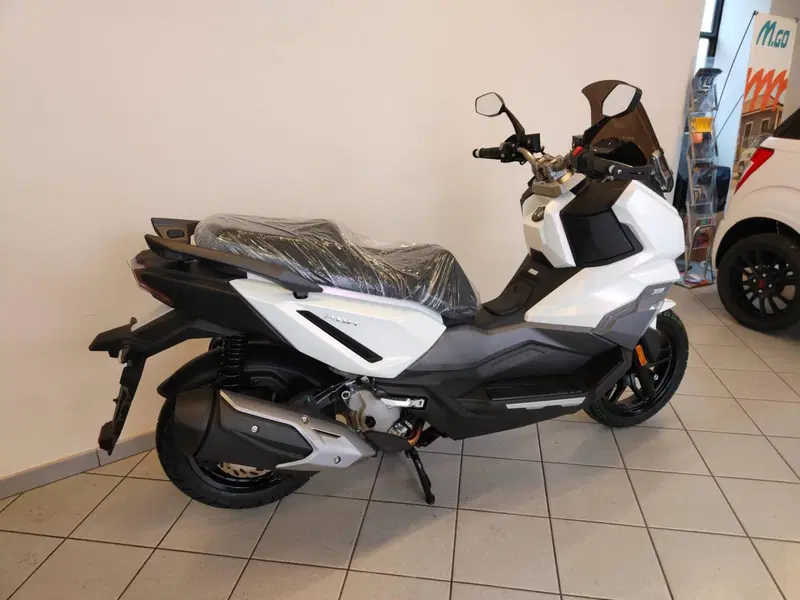 Sym ADX 300 (2024 - 26) (5)