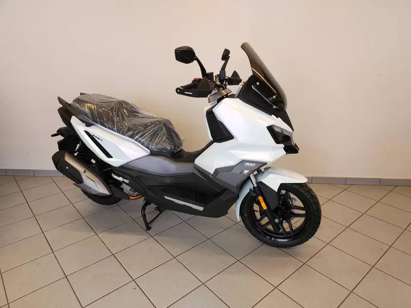 Sym ADX 300 (2024 - 26) (8)