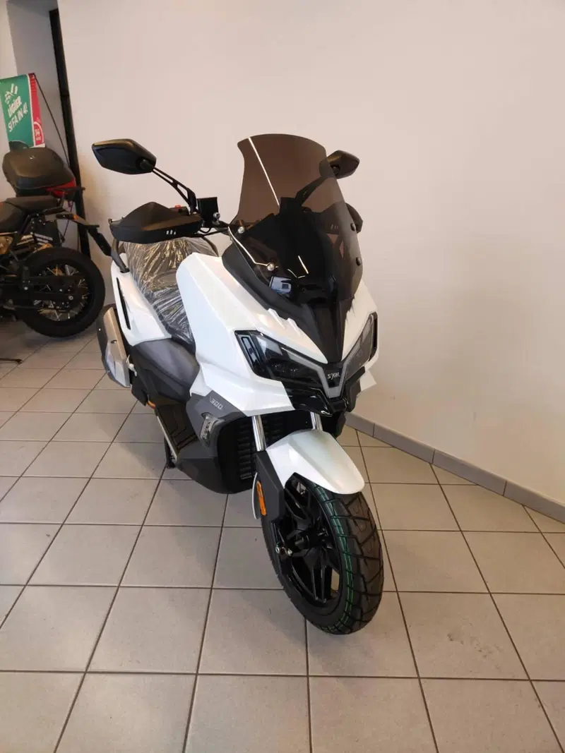 Sym ADX 300 (2024 - 26) (13)
