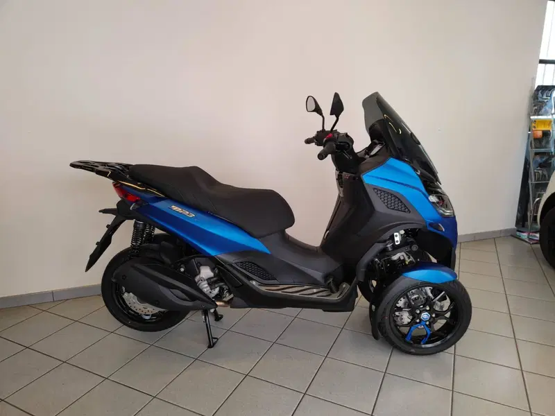 Piaggio MP3 310 Sport (2025 - 26) (3)