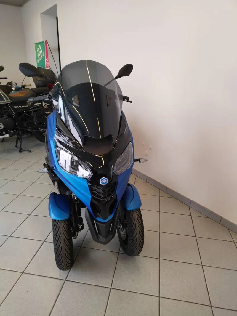 Piaggio MP3 310 Sport (2025 - 26) (6)