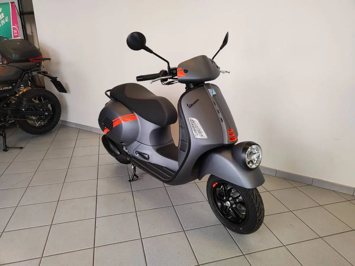 Vespa GTV 310 (2025 - 26) (3)