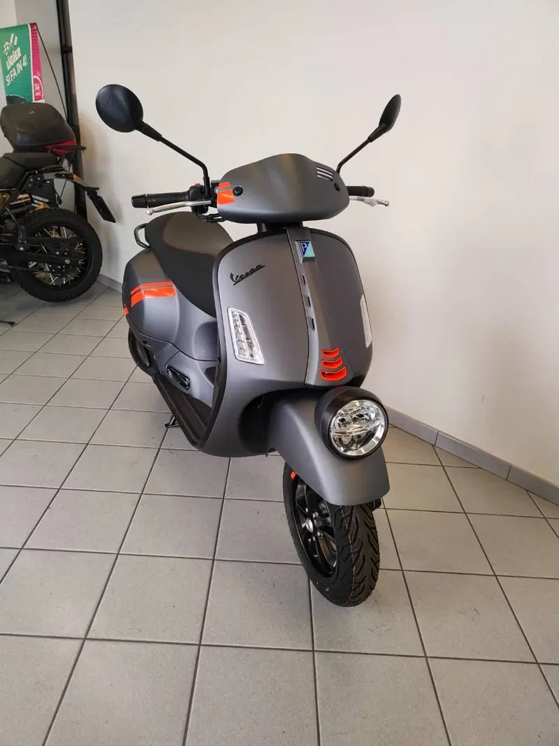 Vespa GTV 310 (2025 - 26) (5)