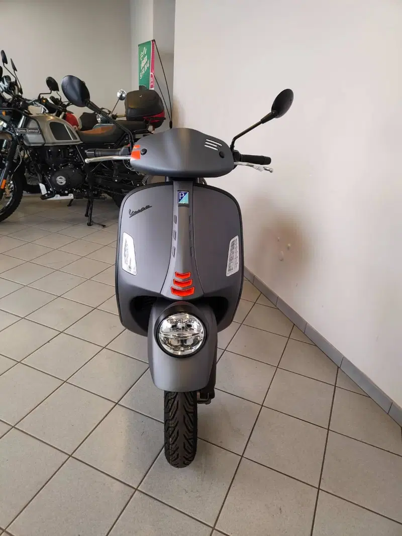 Vespa GTV 310 (2025 - 26) (6)