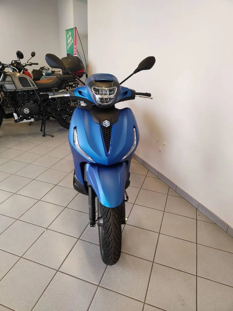Piaggio Beverly 310 S (2025 - 26) (6)