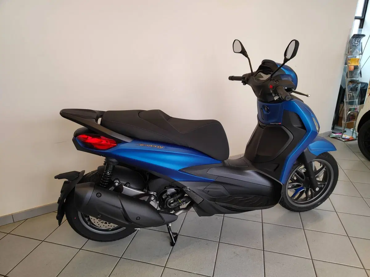 Piaggio Beverly 310 S (2025 - 26) (7)