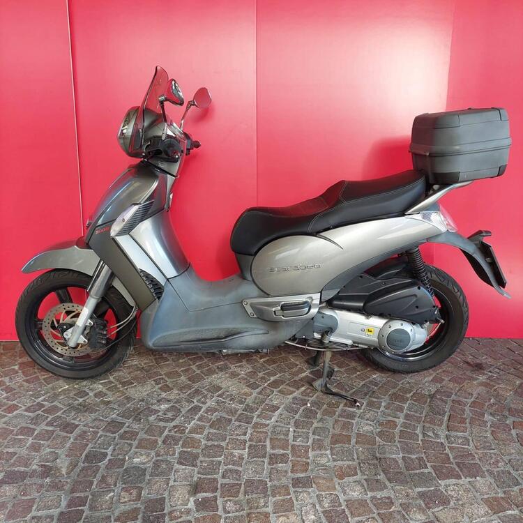 Aprilia Scarabeo 300 Special (2009 - 13) (3)