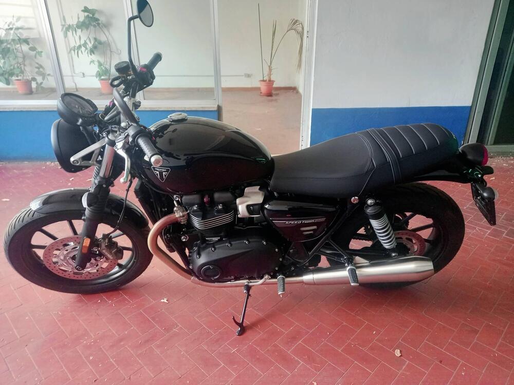Triumph Speed Twin 900 (2023 - 24) (4)