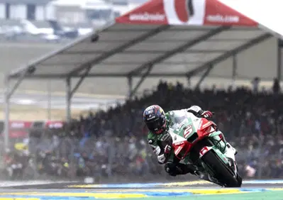MotoGP 2025. GP di Francia. Gara pazza, pioggia a Le Mans, vince Johann Zarco! Secondo Marc Marquez, ultimo Pecco Bagnaia [RISULTATI e VIDEO]