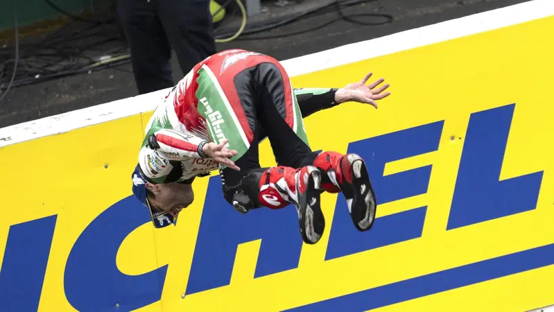 MotoGP 2025. GP di Francia. Johann Zarco: "Contento di aver scritto una bella riga nella storia delle moto. Ho avuto paura di Marc Marquez"
