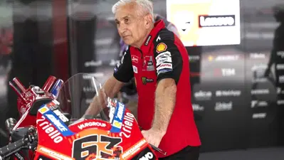 MotoGP 2025. GP di Francia. Davide Tardozzi: "Marc Marquez furbo a portare a casa il massimo. Pecco Bagnaia? Non pu&ograve; essersi dimenticato di come si va in moto"