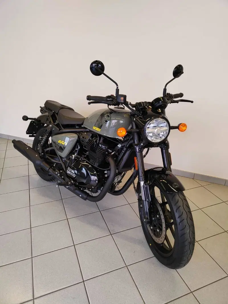 Royal Enfield Shotgun 650 (2024 - 26) (11)