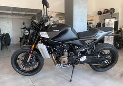 Husqvarna Svartpilen 801 L (2025) usata