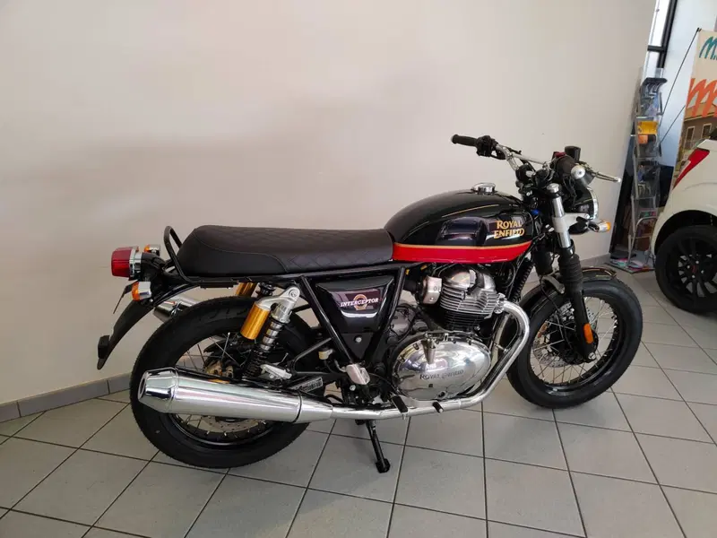 Royal Enfield Interceptor 650 (2021 - 26) (7)