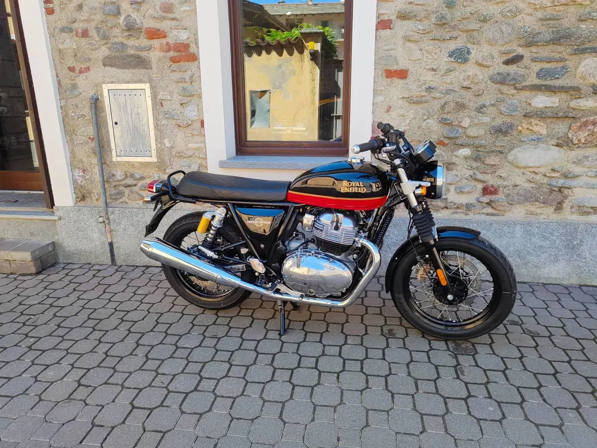 Royal Enfield Interceptor 650 (2021 - 26) (15)