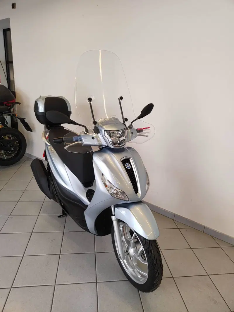 Piaggio Medley 125 (2025 - 26) (3)