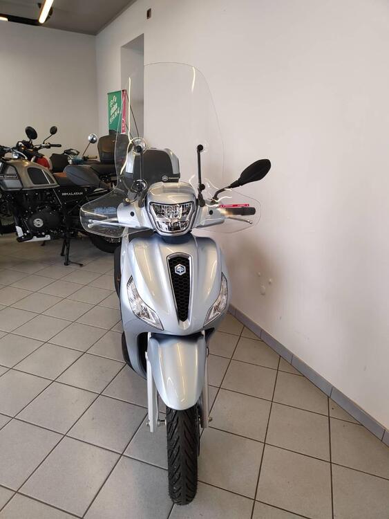 Piaggio Medley 125 (2025) (4)