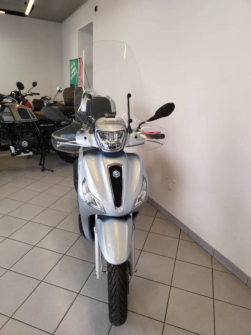 Piaggio Medley 125 (2025 - 26) (4)