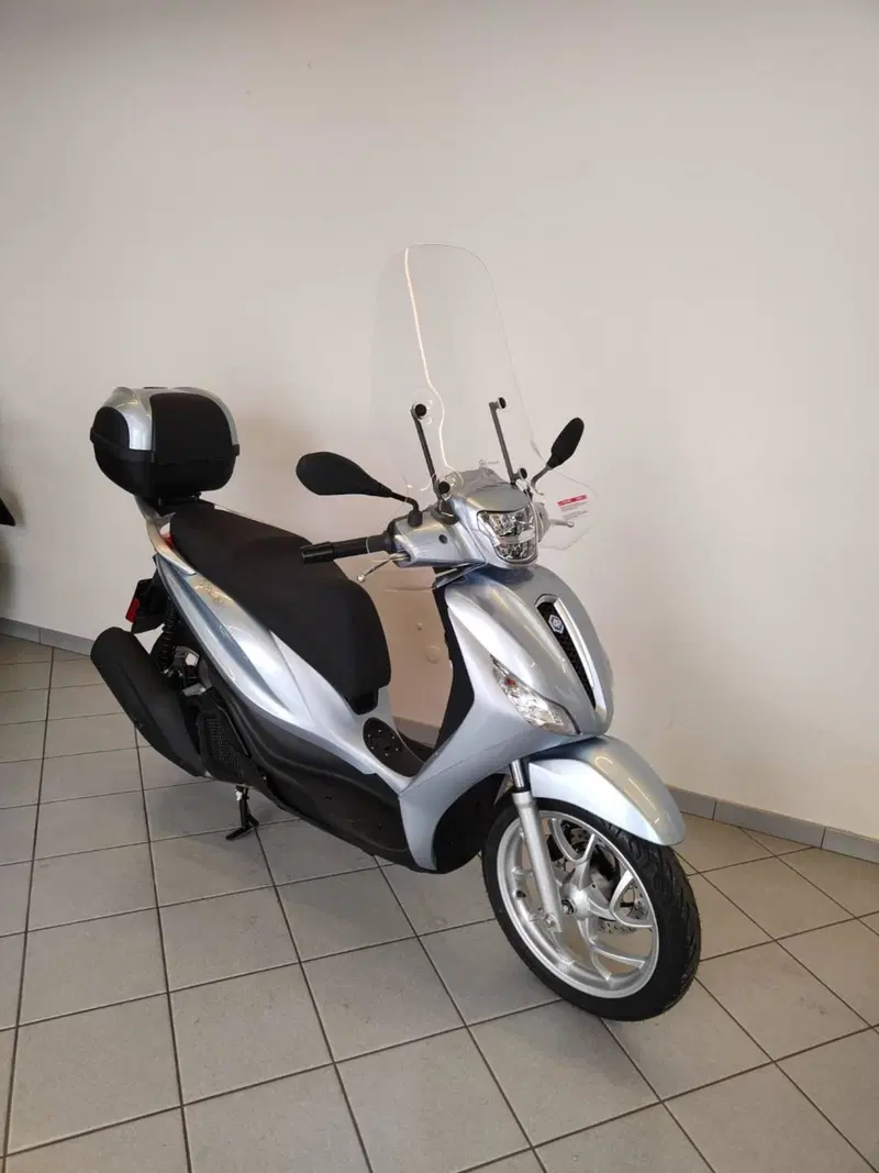 Piaggio Medley 125 (2025 - 26) (11)