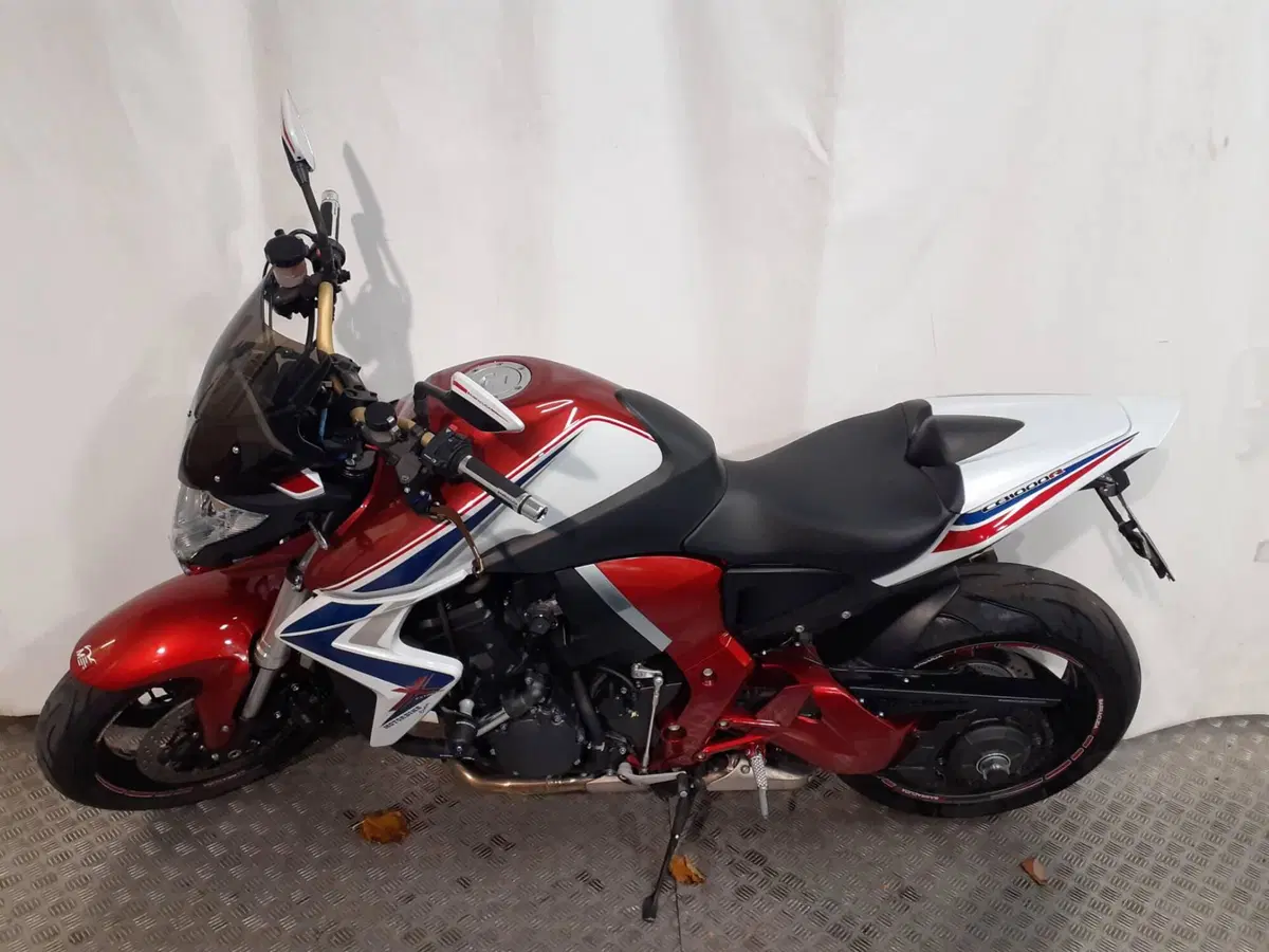 Honda CB 1000 R ABS (2011 - 17) (2)