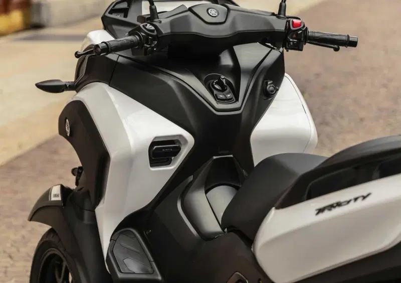 Yamaha Tricity 300 Tricity 300 (2025 - 26) (12)