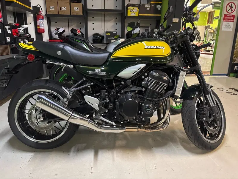 Kawasaki Z 900 RS (2022 - 25)