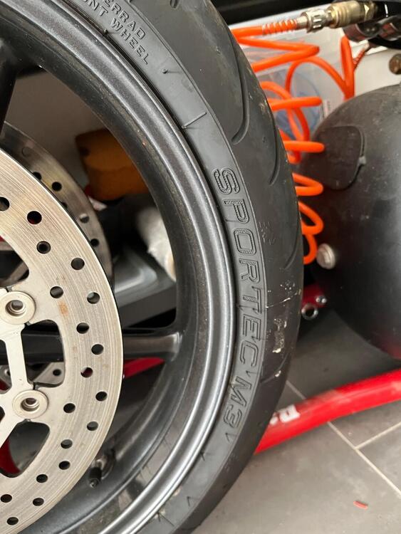 Triumph Street Triple (2007 - 12) (5)