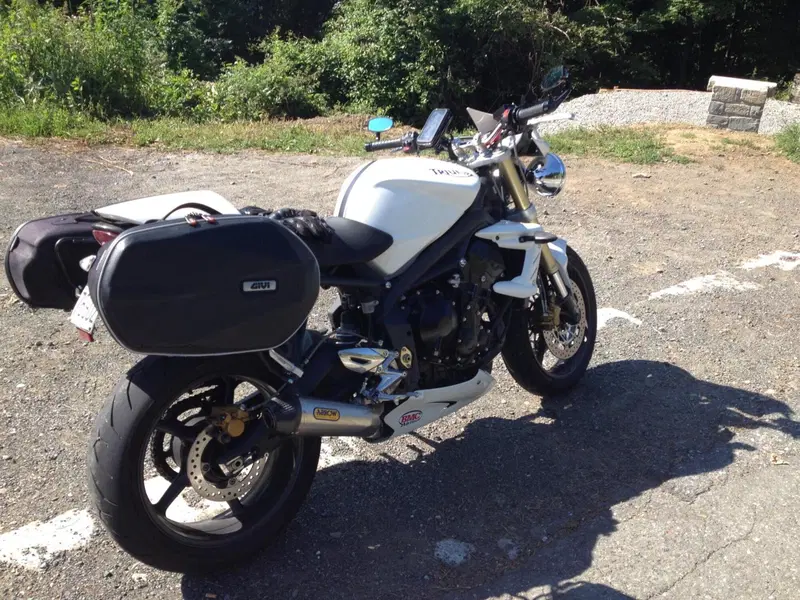 Triumph Street Triple (2007 - 12) (11)