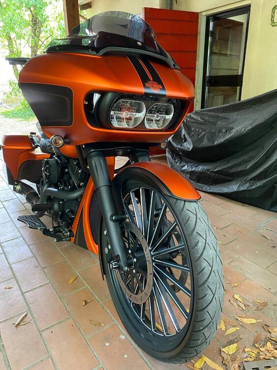 Harley-Davidson 117 Road Glide (2020) (2)