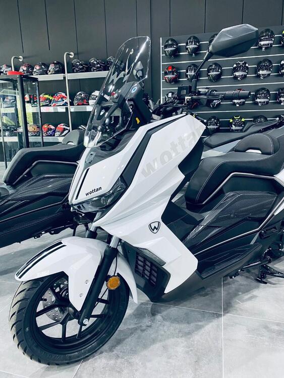 Wottan Motor GT2 125 (2025) (2)