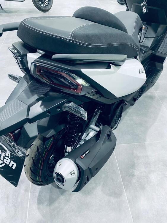 Wottan Motor GT2 125 (2025) (3)