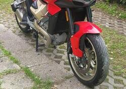 Moto Guzzi V100 Mandello (2022 - 24) usata