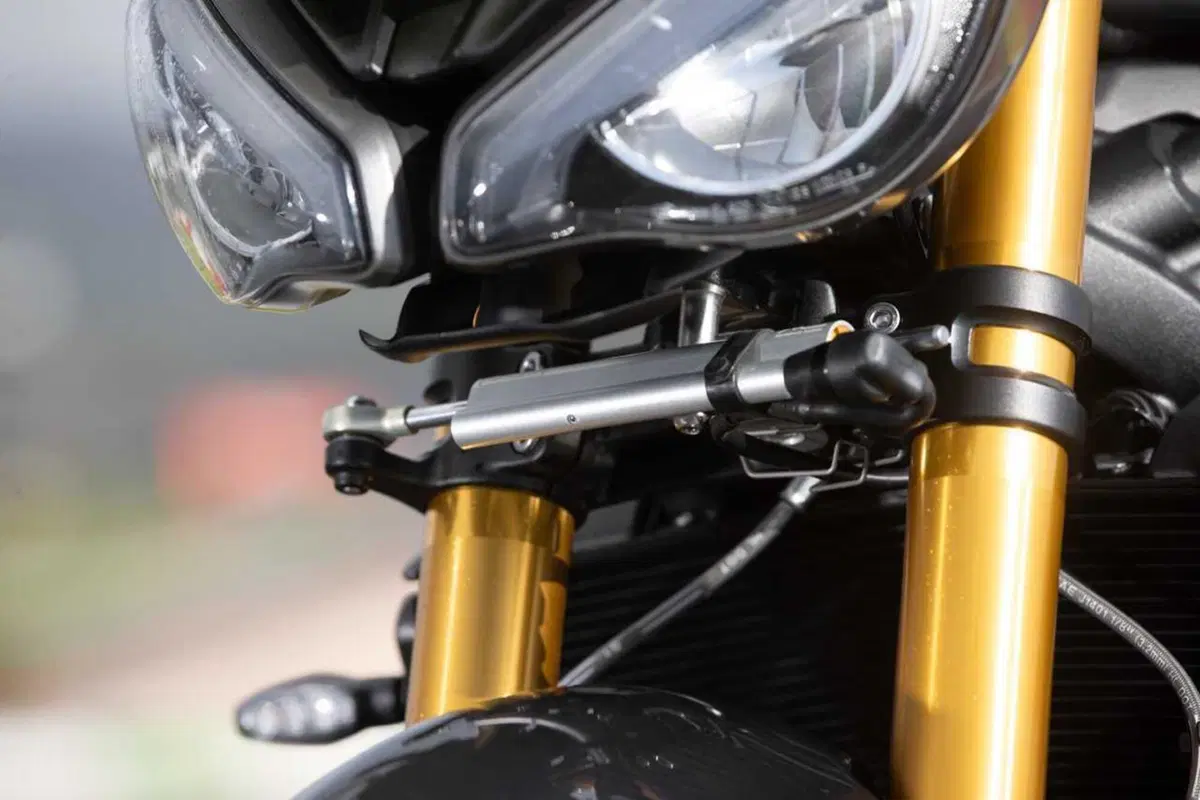 Triumph Speed Triple 1200 RX: test esclusivo. Pro e contro [VIDEO E GALLERY] (26)