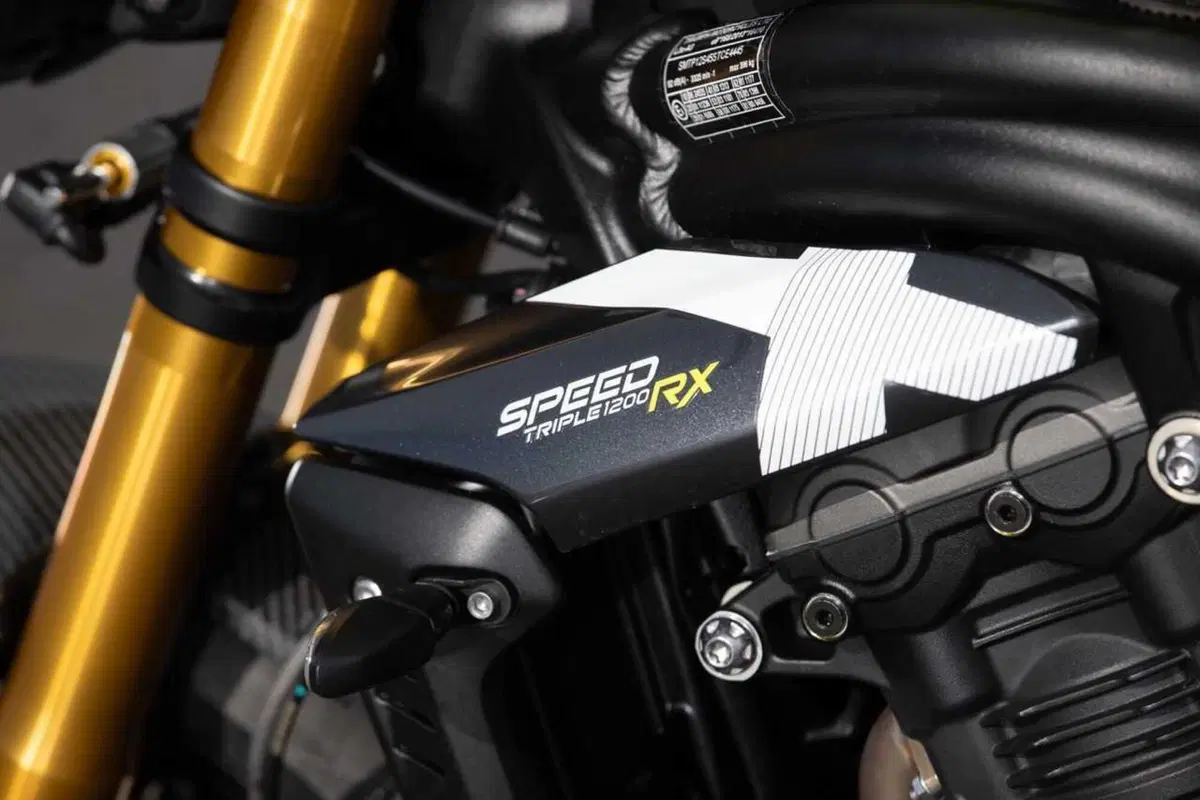 Triumph Speed Triple 1200 RX: test esclusivo. Pro e contro [VIDEO E GALLERY] (31)