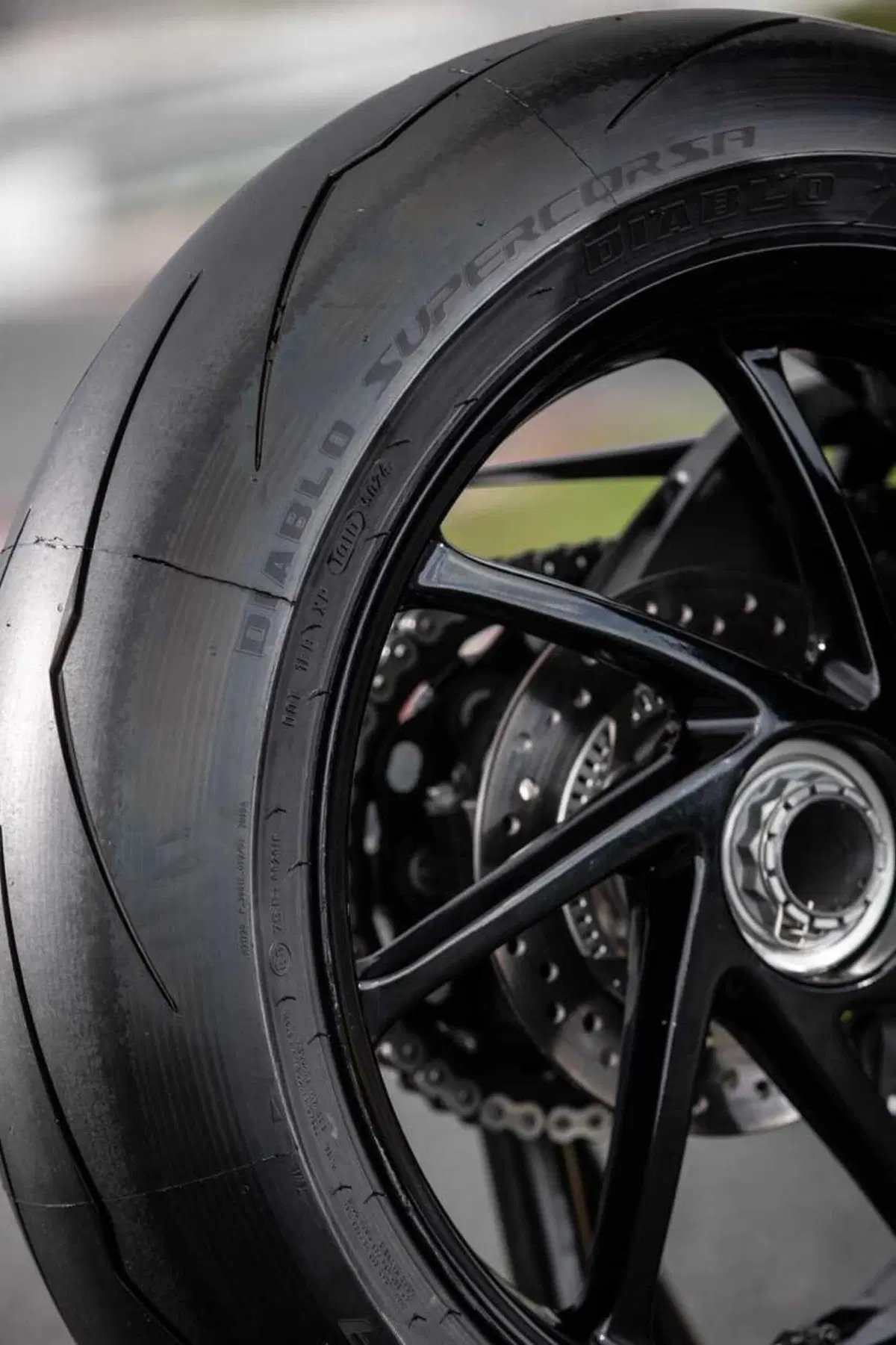 Triumph Speed Triple 1200 RX: test esclusivo. Pro e contro [VIDEO E GALLERY] (45)