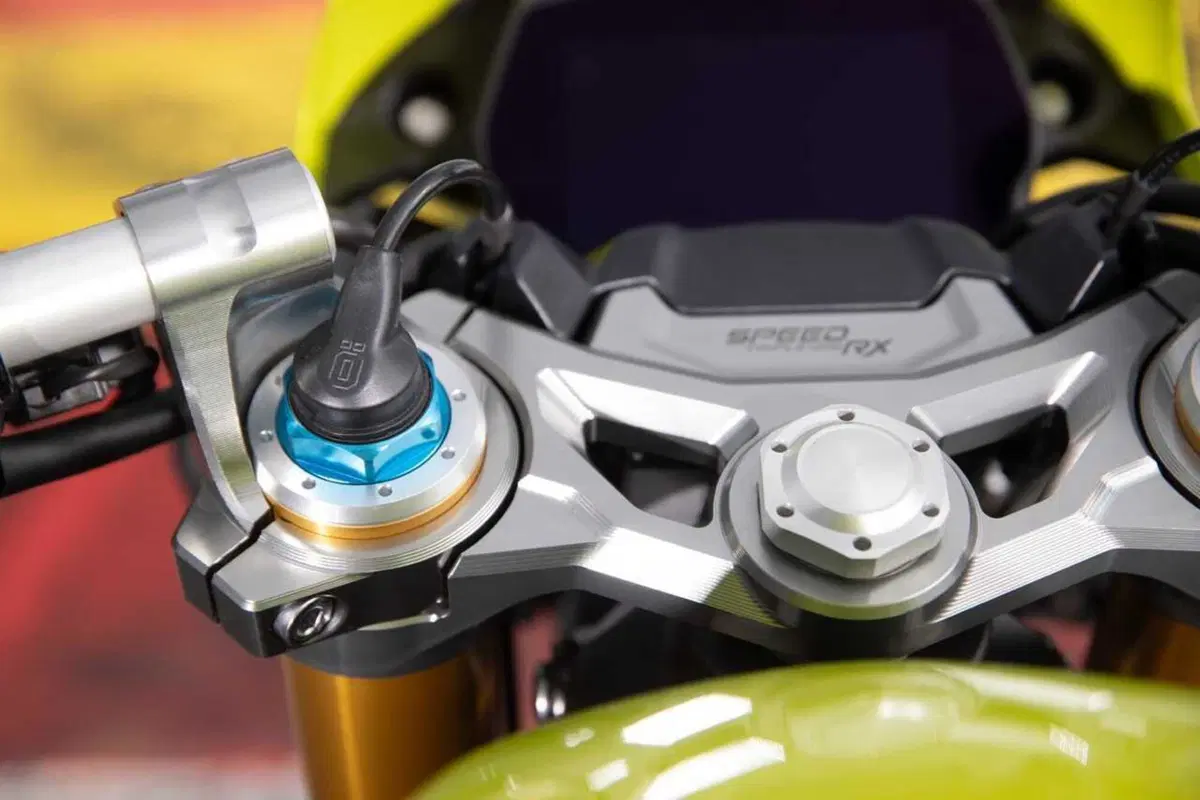 Triumph Speed Triple 1200 RX: test esclusivo. Pro e contro [VIDEO E GALLERY] (53)