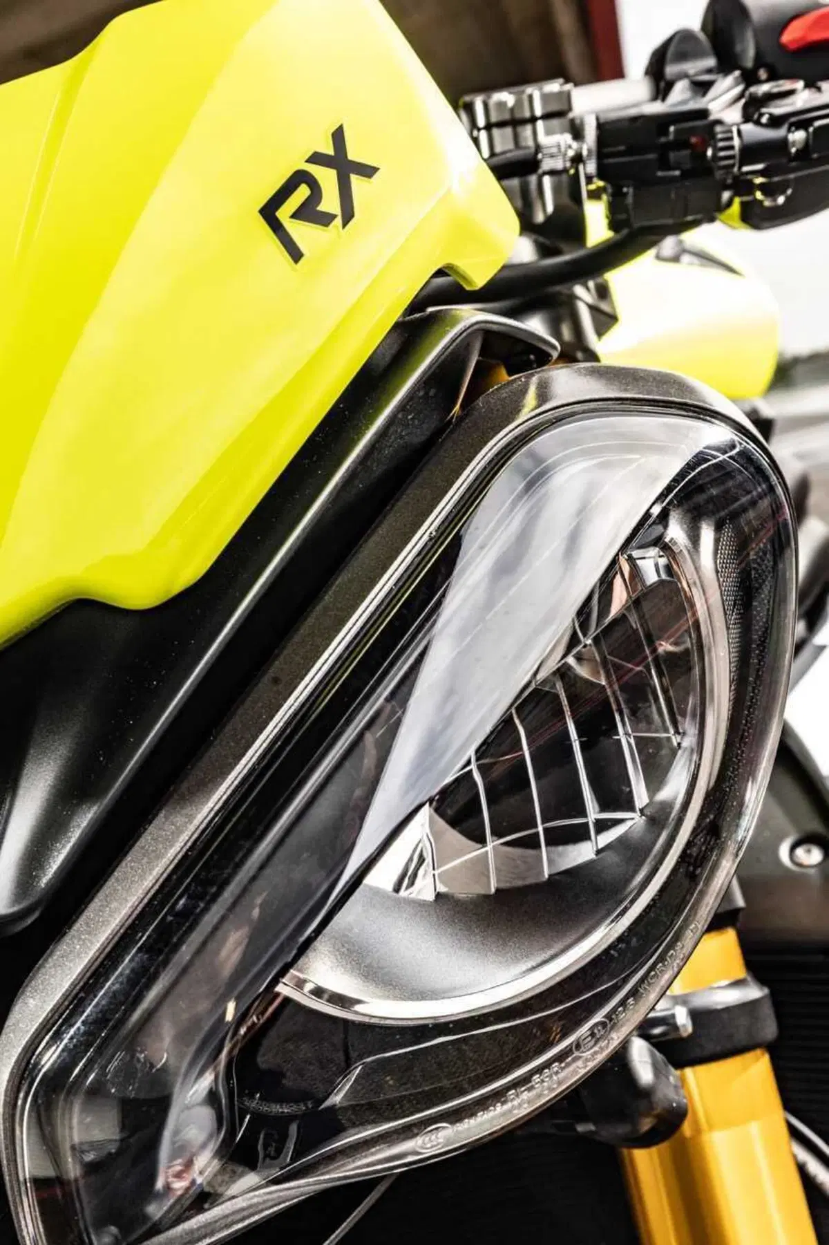 Triumph Speed Triple 1200 RX: test esclusivo. Pro e contro [VIDEO E GALLERY] (63)
