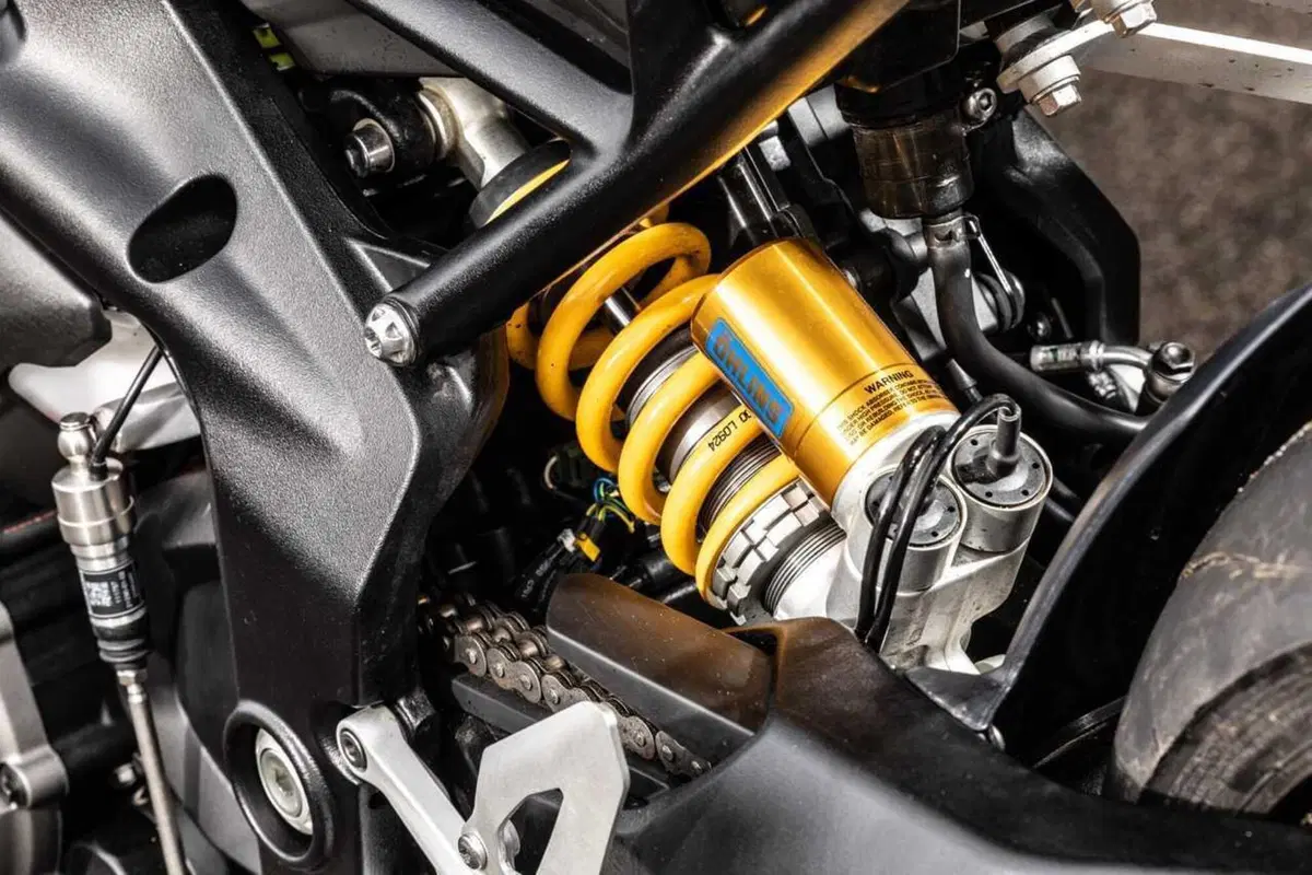 Triumph Speed Triple 1200 RX: test esclusivo. Pro e contro [VIDEO E GALLERY] (68)