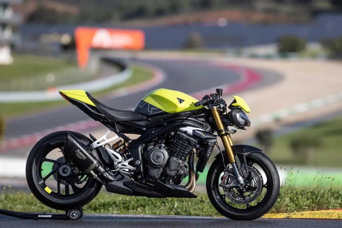 Triumph Speed Triple 1200 RX: test esclusivo. Pro e contro [VIDEO E GALLERY] (77)