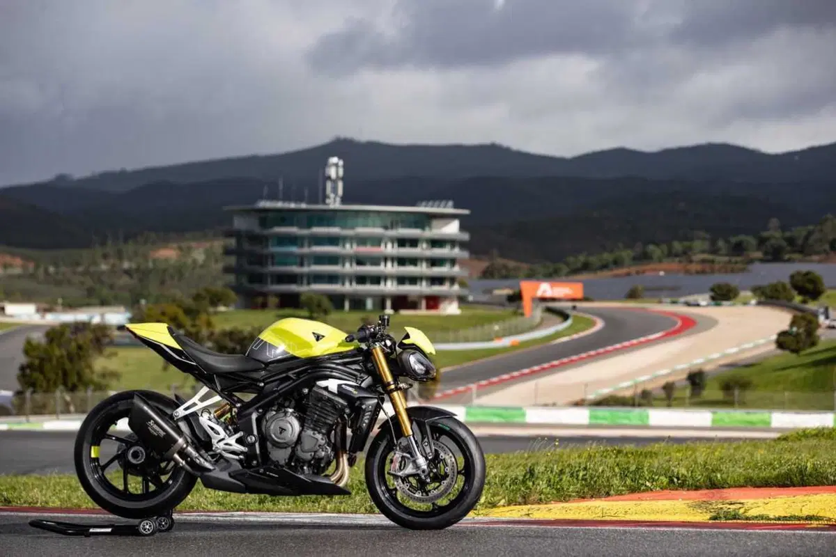 Triumph Speed Triple 1200 RX: test esclusivo. Pro e contro [VIDEO E GALLERY] (87)