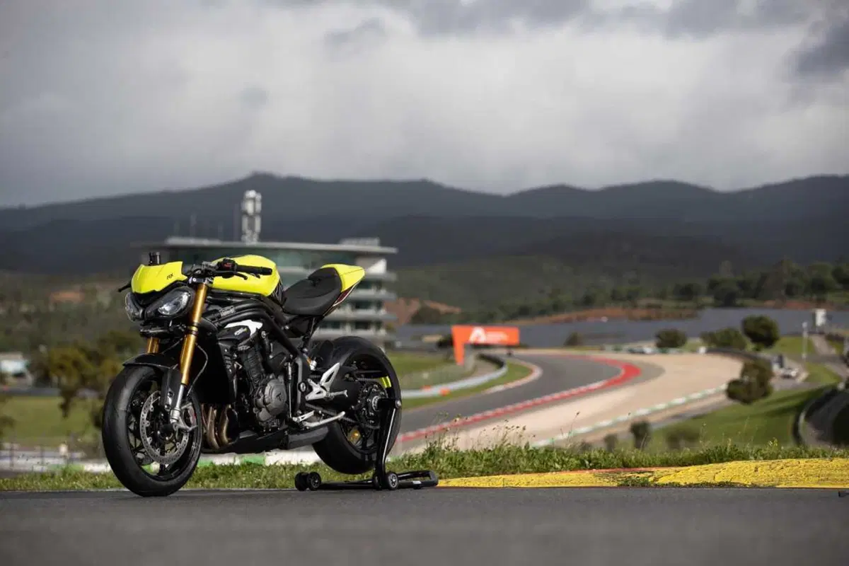 Triumph Speed Triple 1200 RX: test esclusivo. Pro e contro [VIDEO E GALLERY] (97)