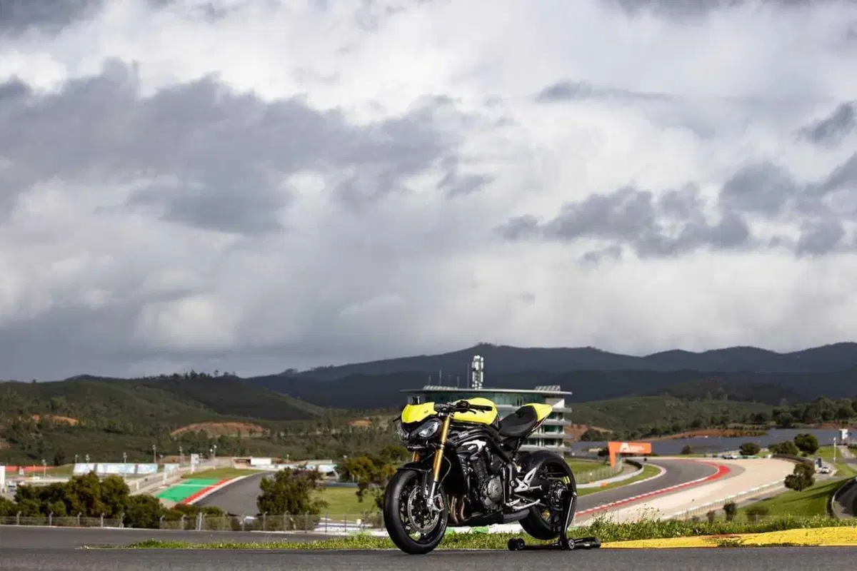 Triumph Speed Triple 1200 RX: test esclusivo. Pro e contro [VIDEO E GALLERY] (98)