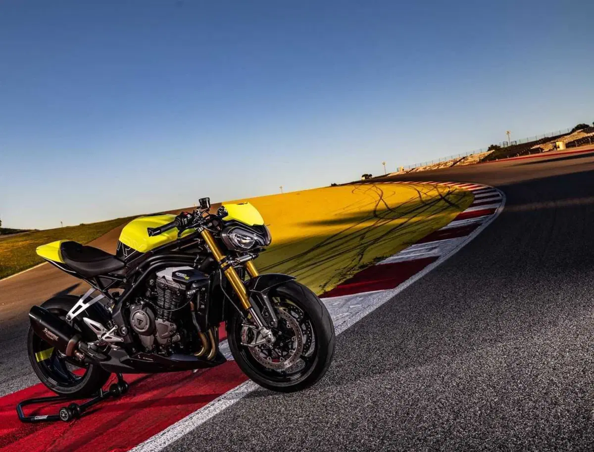 Triumph Speed Triple 1200 RX: test esclusivo. Pro e contro [VIDEO E GALLERY] (113)