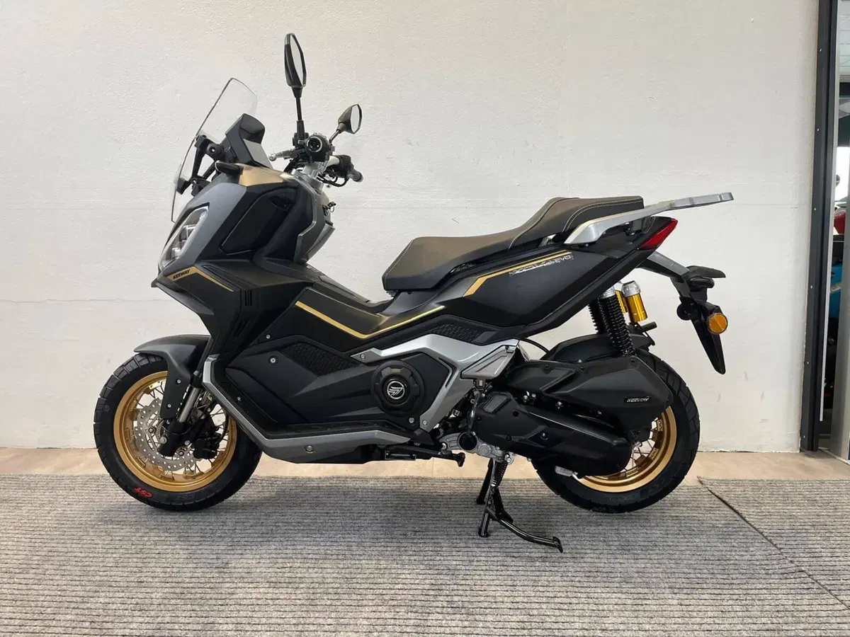 Keeway Motor XDV 125 EVO PRO (2025 - 26) (2)