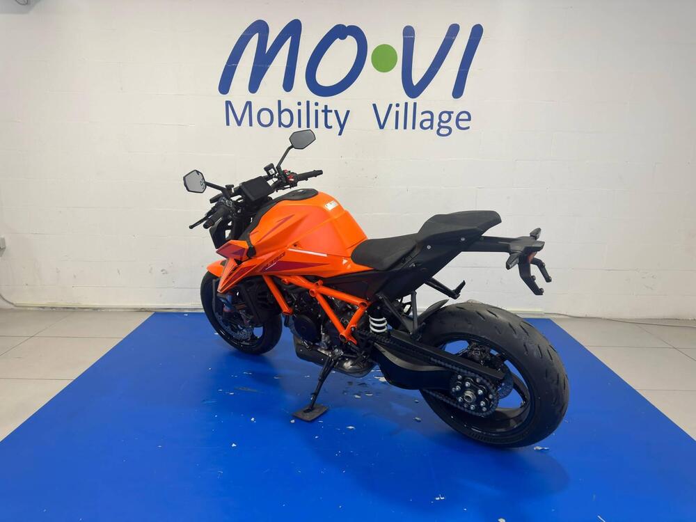 KTM 1390 Super Duke R (2024 - 26) (4)