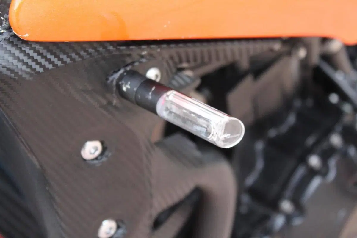 Triumph Speed Triple 1050 R ABS (2011 - 15) (7)