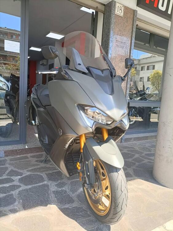 Yamaha T-Max 560 Tech Max (2022 - 24)
